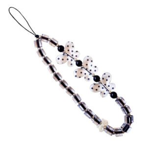 Porte-clés perlé élégant avec papillons blancs à pois noirs et perles translucides.